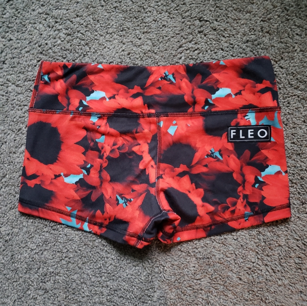 Fleo Red Sunflower OG shorts